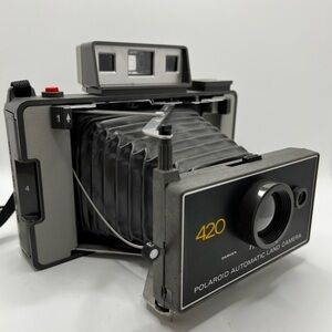 Polaroid Model 420 Vintage Instant Film Camera Packfilm